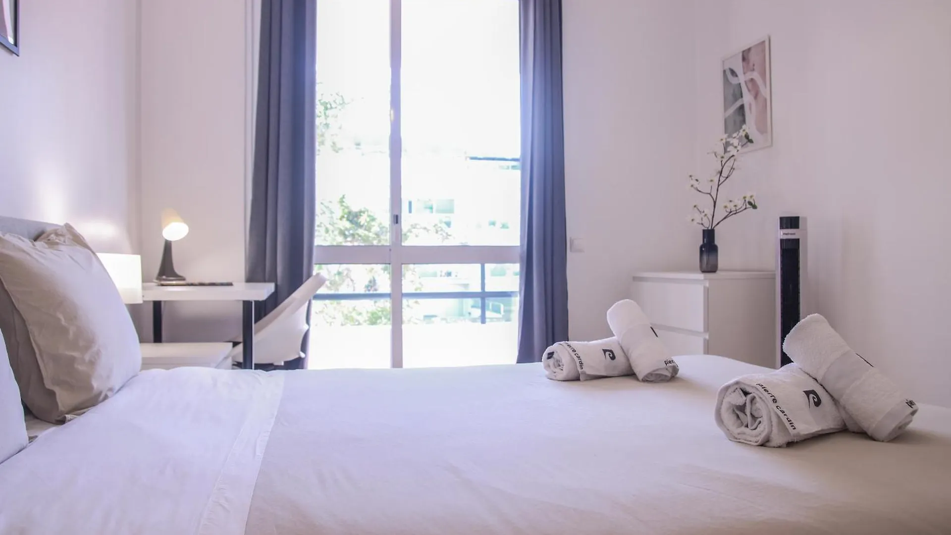 Barreiros Archdesign Apartment Funchal  Funchal (Madeira)